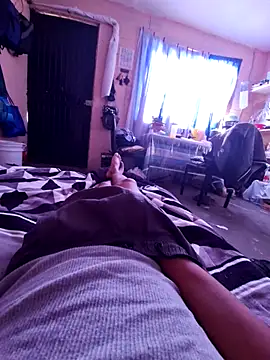 Snapshot of sanz957 chatting on 10.26.25 sanz957 online show from 10.26.25