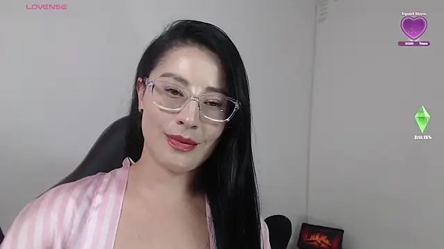 Emma Hotkiss online show from 05.04.26