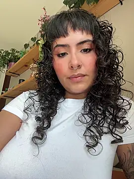 SugarTroubl33 online show from 02.07.26