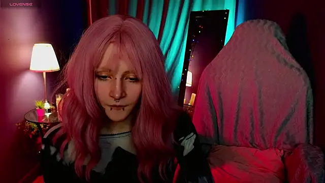 Snapshot of karkadeshk chatting on 04.01.26 karkadeshk online show from 04.01.26