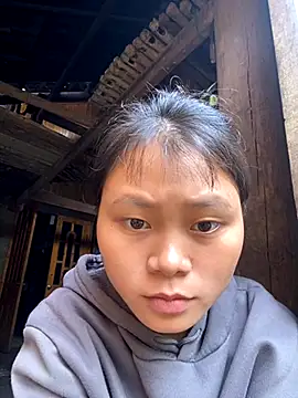 Sophia-123 online show from 10.28.25