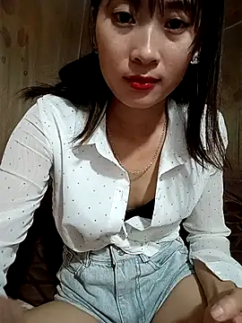 Em xinh01 online show from 11.12.25