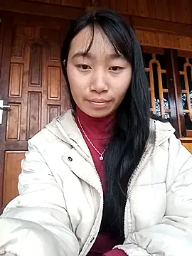 Linh sexy98 online show from 12.04.25