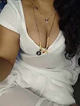 shreyareddy99 online show from 05.16.26