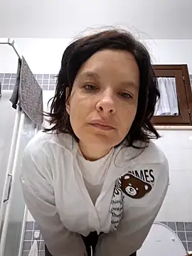 Piediniecollant online show from 11.11.25