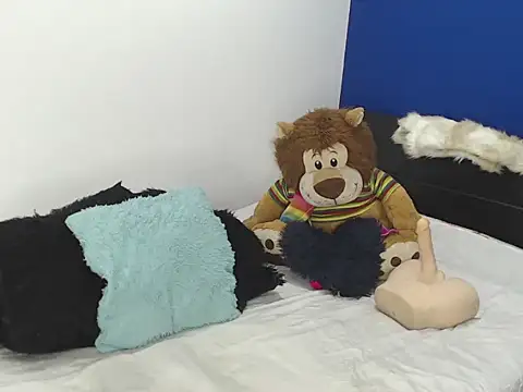 EmmilyConnor online show from 02.28.26