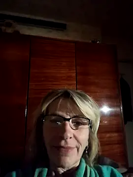 Georgette466 online show from 11.22.25