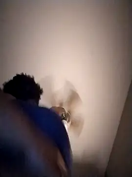 Mzhoneyy89 online show from 10.31.25