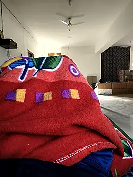 Snapshot of amitkumar9897 chatting on 12.23.25 amitkumar9897 online show from 12.23.25