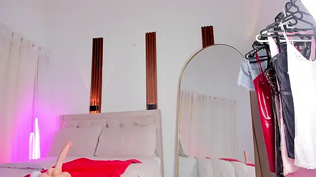 KatieBoison online show from 03.28.26