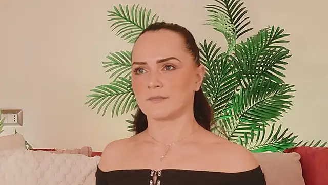 SiennaRosse online show from 03.11.26