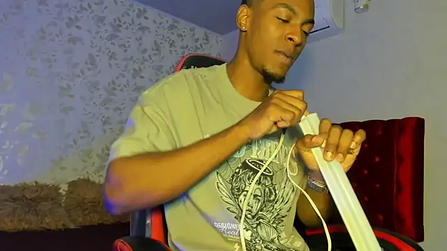 for itan online show from 12.15.25