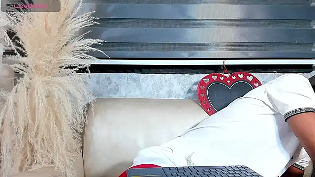 for itan online show from 02.14.26