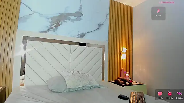 HANNASANZ1 online show from 03.11.26