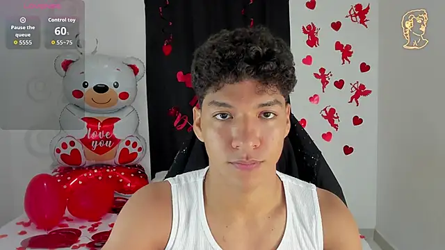 Snapshot of Maximiliano_Khalil chatting on 02.12.26 Maximiliano Khalil online show from 02.12.26