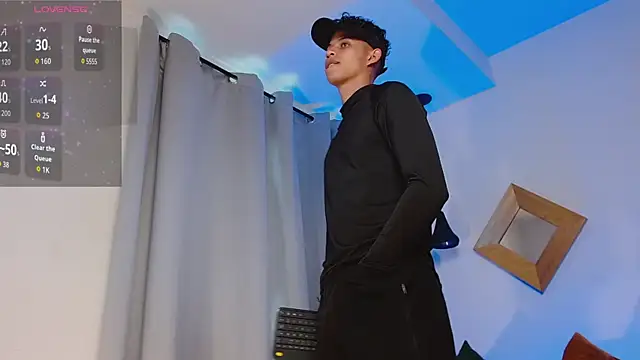 KamiSuarez online show from 03.26.26