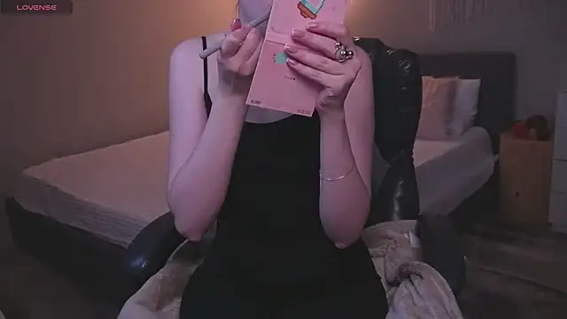 R I N A online show from 04.03.26