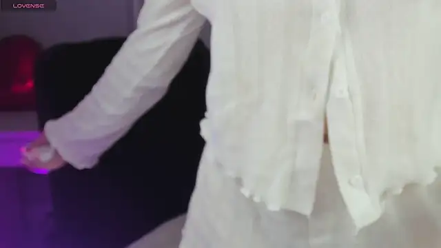 R I N A online show from 04.25.26