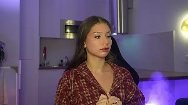 Snapshot of Cleose chatting on 01.17.26 Cleose online show from 01.17.26