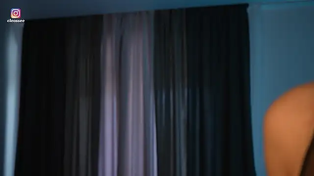 Snapshot of Cleose chatting on 03.21.26 Cleose online show from 03.21.26