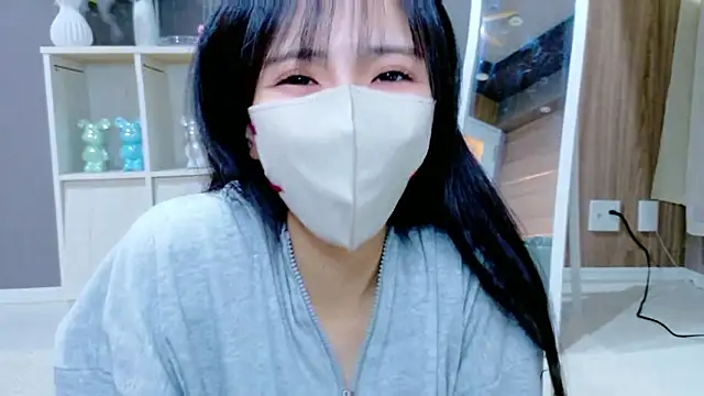 Mimi-Dreammood online show from 12.04.25