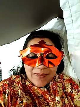 LOVE  RANI online show from 05.05.26