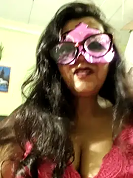 LOVE  RANI online show from 07.06.26