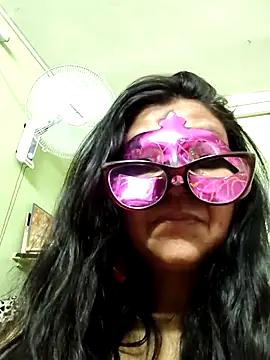 LOVE  RANI online show from 07.13.26