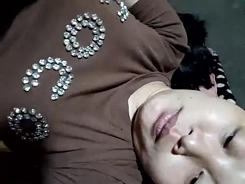 yoyo-mi online show from 04.07.26