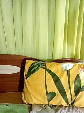 Snapshot of Esenia505 chatting on 03.28.26 Esenia505 online show from 03.28.26