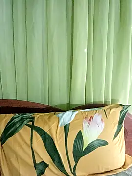 Snapshot of Esenia505 chatting on 03.30.26 Esenia505 online show from 03.30.26