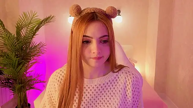 Daniela Saules online show from 11.15.25