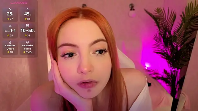 Daniela Saules online show from 12.19.25