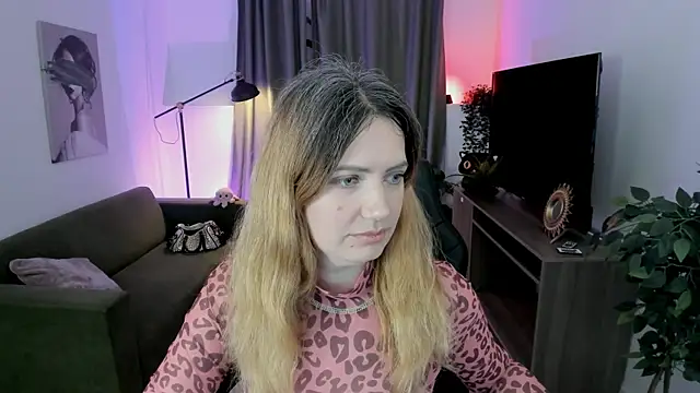 AleksaLaurent online show from 10.30.25