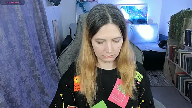 AleksaLaurent online show from 11.20.25