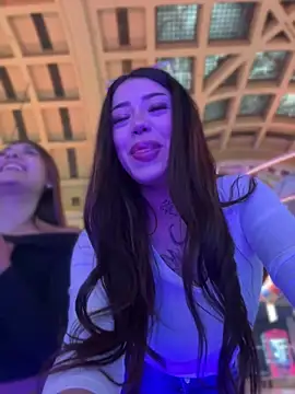 AshleyWinslow online show from 04.13.26