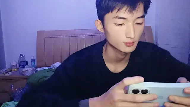 N228 online show from 12.14.25