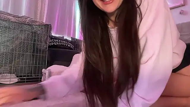 Snapshot of SpicyLunaaa chatting on 07.02.26 SpicyLunaaa online show from 07.02.26