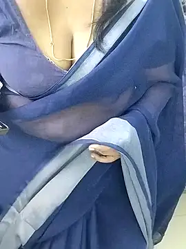 Snapshot of tamil_chitra12 chatting on 11.02.25 tamil chitra12 online show from 11.02.25