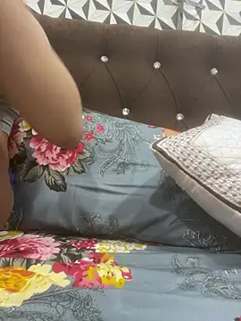 Heena Sharma982 online show from 02.10.26