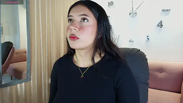 KamyGlam online show from 02.07.26