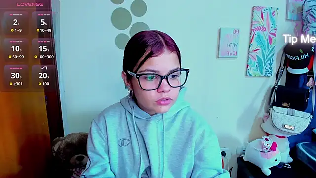 Emma boo online show from 12.15.25