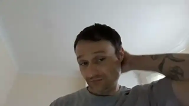 Caliguy36 online show from 04.22.26