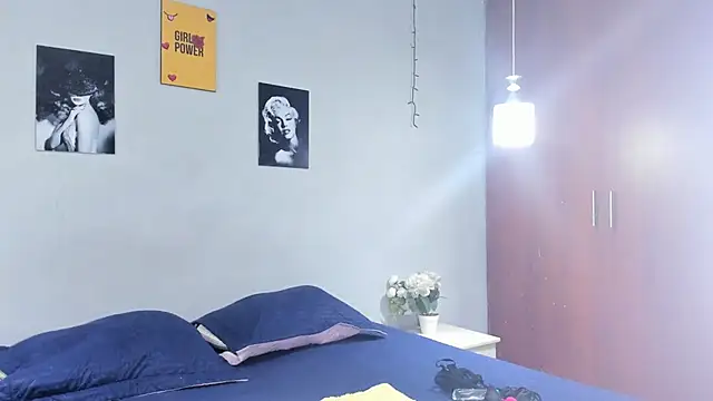 sexynova 93 online show from 01.31.26