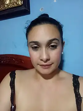 Isa-Giraldo online show from 11.19.25