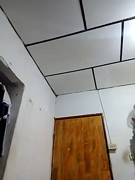 Snapshot of Kristyan22 chatting on 10.30.25 Kristyan22 online show from 10.30.25