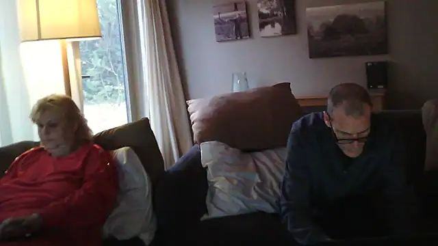 Sylviastar46 online show from 11.26.25