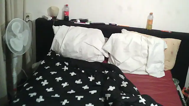 Sylviastar46 online show from 12.13.25