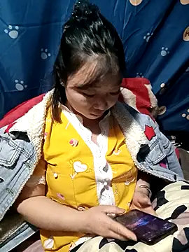 julybe online show from 11.26.25