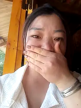 julybe online show from 03.02.26